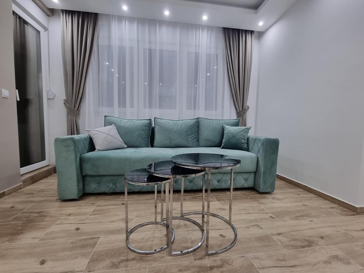 Apartman Ivkovic Sremska Mitrovica Esterno foto